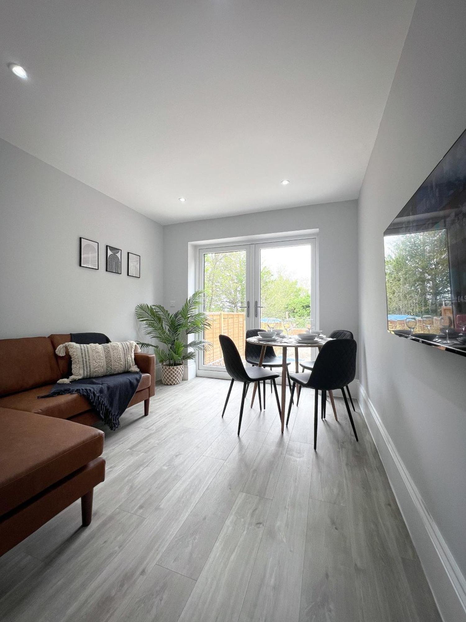 Campbells Crib Apartment Maidstone Bagian luar foto
