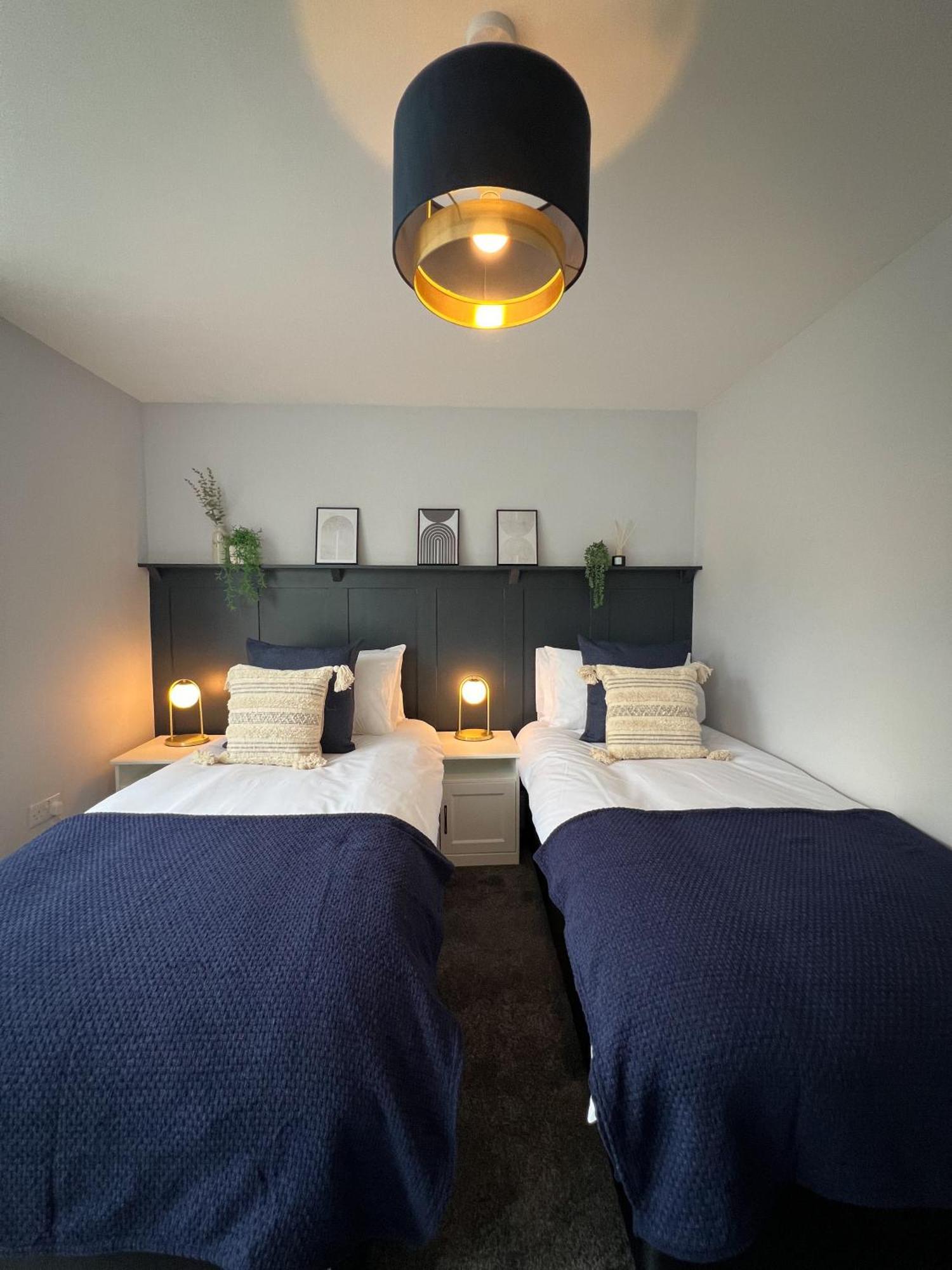 Campbells Crib Apartment Maidstone Bagian luar foto